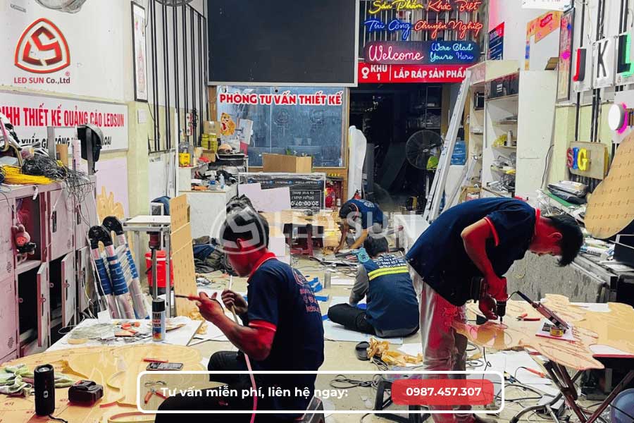 Làm bảng hiệu Bình Chánh